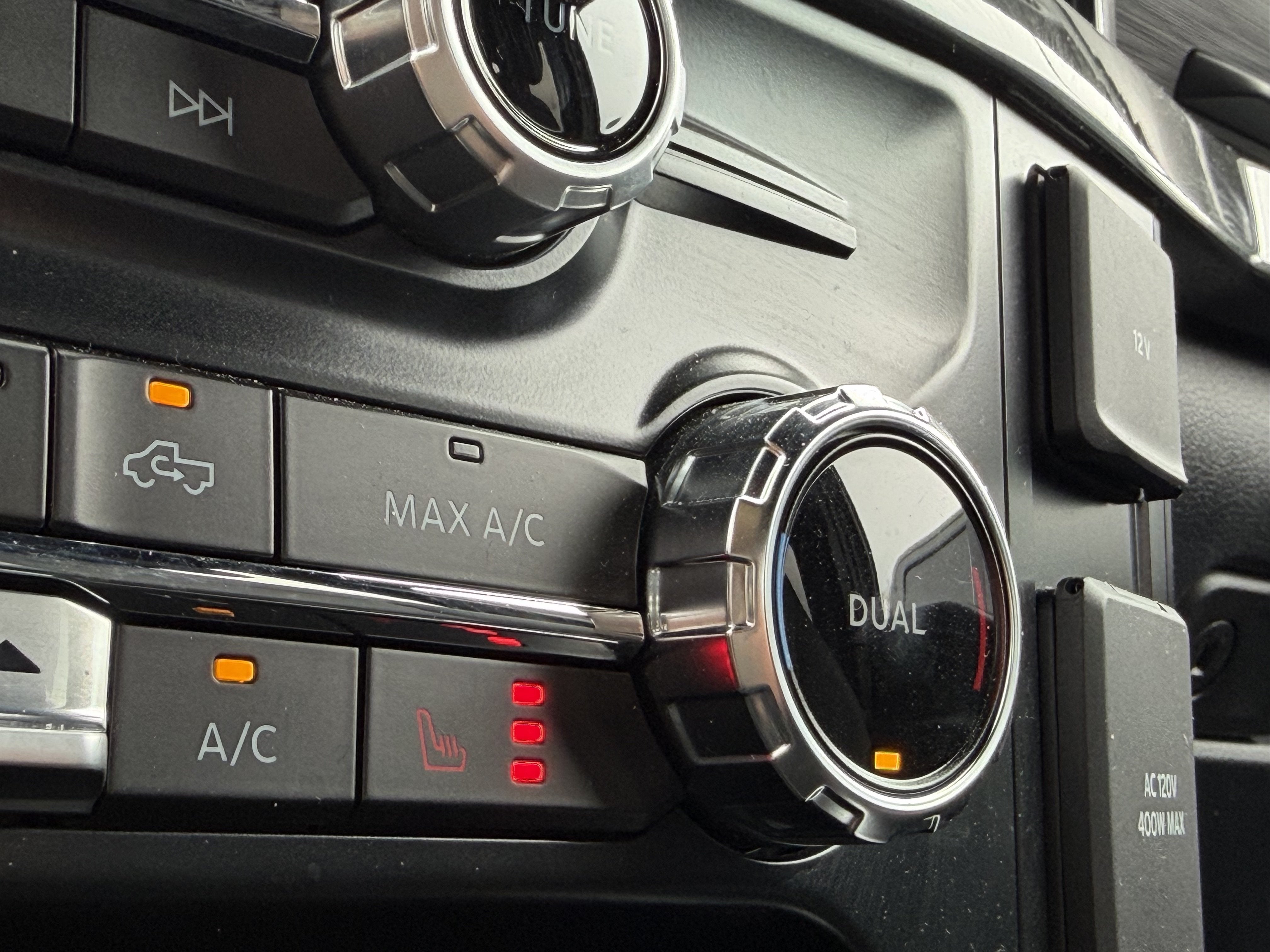 2023 Ford F-150 — interior view